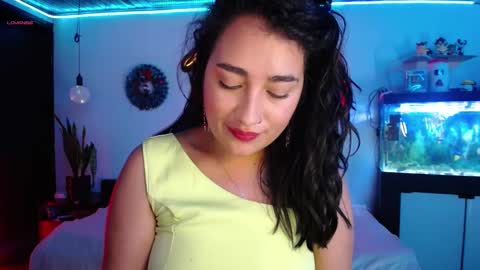 Snapshot of _santalove_ chatting on 01.11.25 SantaLove online show from 01.11.25