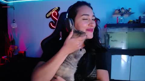 Snapshot of _santalove_ chatting on 01.24.25 SantaLove online show from 01.24.25