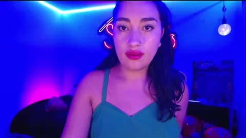 Snapshot of _santalove_ chatting on 02.13.25 SantaLove online show from 02.13.25