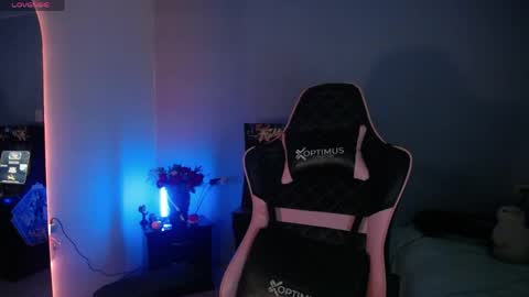  SantaLove  online show from 04.12.26