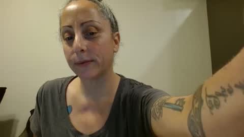 Sara Lynn online show from 05.16.26