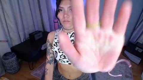 Laura online show from 01.13.26