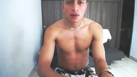 Juan Pablo-independent model online show from 03.31.26