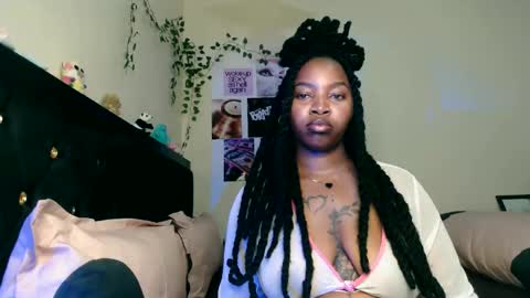 Snapshot of _sexysquirter chatting on 04.28.26 _sexysquirter online show from 04.28.26