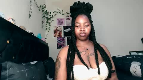 Snapshot of _sexysquirter chatting on 05.06.26 _sexysquirter online show from 05.06.26