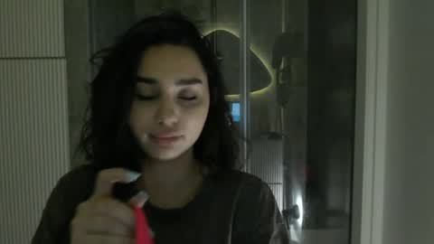 _shynikki online show from 04.30.26