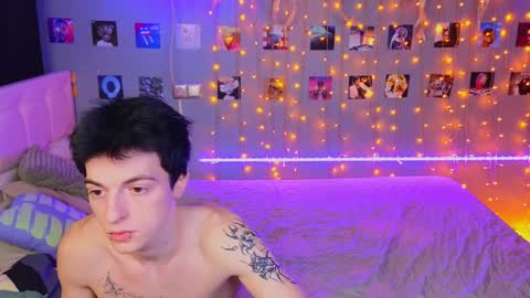 NATHANPVT IS OPEN online show from 01.08.25