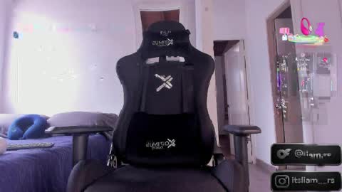 Liam  modelo independiente online show from 04.20.26