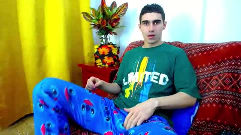 _skyleer_ online show from 11.04.25