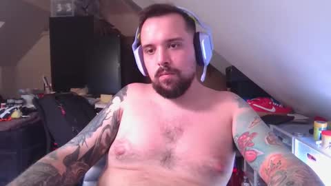 _smiley_bear27 online show from 10.09.25