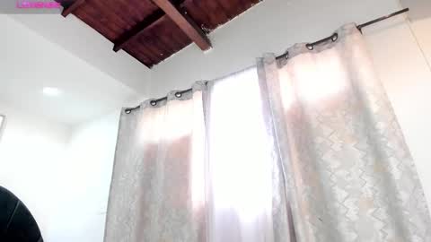    640  200   online show from 03.20.26