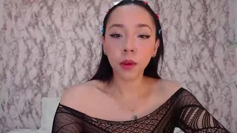 Snapshot of _sofiaparker_ chatting on 01.23.25 Sofia Parker online show from 01.23.25