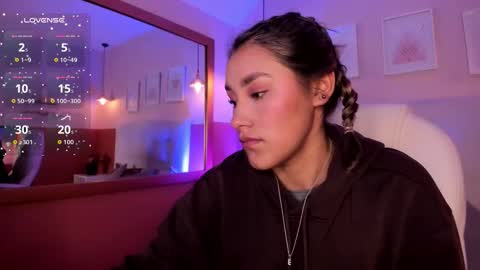 Sophie  online show from 03.29.26