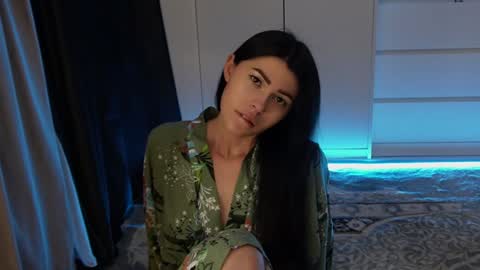 Sophy online show from 01.02.25