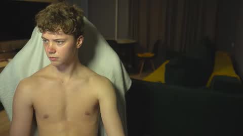 OLIVERpvt is open online show from 11.22.25