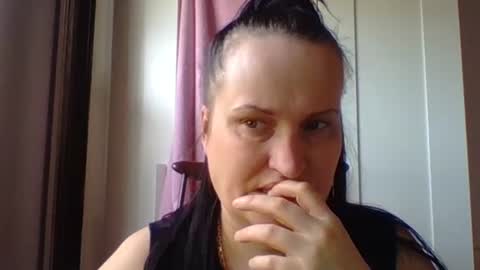 Melisa online show from 02.20.25