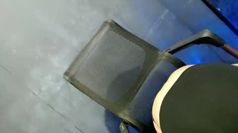 Eilachloe online show from 10.19.25