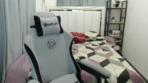 Sunny online show from 12.20.24