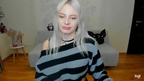 Snapshot of _sweet_addiction_ chatting on 02.17.25 Marie online show from 02.17.25