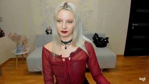 Snapshot of _sweet_addiction_ chatting on 02.19.25 Marie online show from 02.19.25