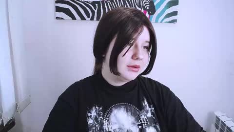 Mina online show from 04.17.26