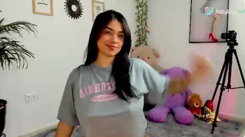 Snapshot of _sweet_kitty1 chatting on 07.05.26 online show from 07.05.26