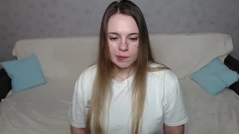 Snapshot of _sweet_lana_ chatting on 12.13.24 Lana online show from 12.13.24