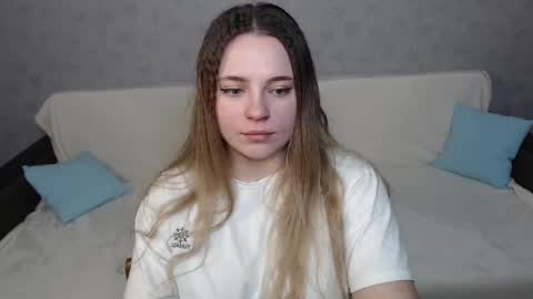 Snapshot of _sweet_lana_ chatting on 12.23.24 Lana online show from 12.23.24