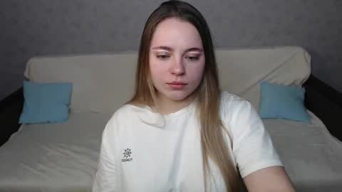 Snapshot of _sweet_lana_ chatting on 12.24.24 Lana online show from 12.24.24