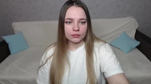 Snapshot of _sweet_lana_ chatting on 01.22.25 Lana online show from 01.22.25