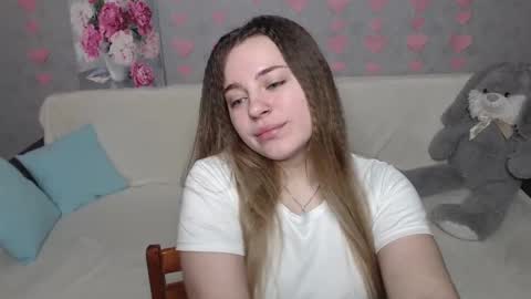 Snapshot of _sweet_lana_ chatting on 02.22.25 Lana online show from 02.22.25