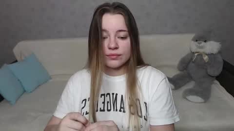 Snapshot of _sweet_lana_ chatting on 03.07.25 Lana online show from 03.07.25