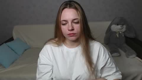 Snapshot of _sweet_lana_ chatting on 10.06.25 Lana online show from 10.06.25