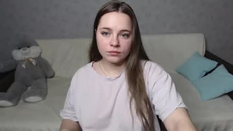 Snapshot of _sweet_lana_ chatting on 11.17.25 Lana online show from 11.17.25