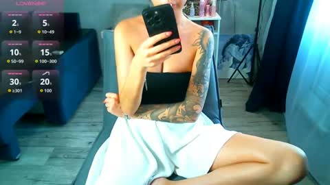 Snapshot of _sweet_ruby_ chatting on 07.05.26 Milana welcome to my world online show from 07.05.26