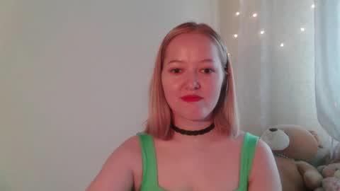 Snapshot of _sweet_smile_ chatting on 10.16.25 _sweet_smile_ online show from 10.16.25