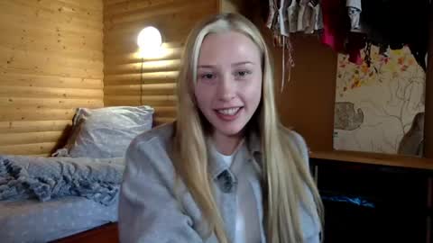 Snapshot of _sweetsky_ chatting on 03.13.26 _sweetsky_ online show from 03.13.26