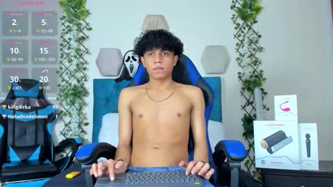 Snapshot of _taylor_black chatting on 10.30.25 Taylor online show from 10.30.25