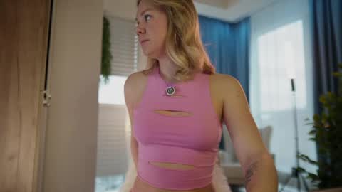 Annie online show from 04.02.26