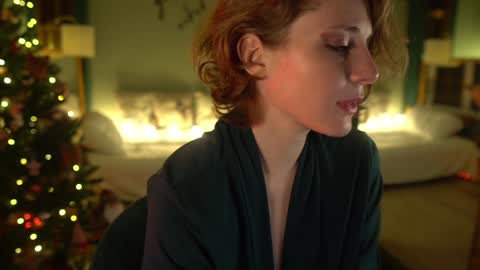 Evi online show from 12.22.24