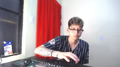 Thomas online show from 02.04.25