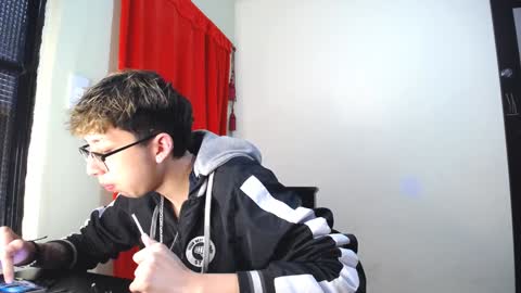 Thomas online show from 02.06.25