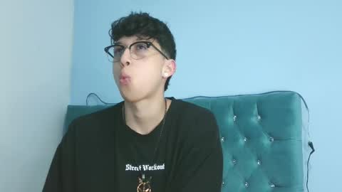 Thomas online show from 04.16.26