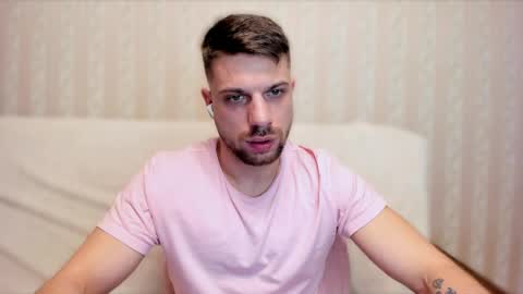 Tony Wolf online show from 04.05.26