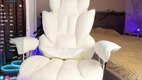 Snapshot of _top_skinny chatting on 03.16.26 Julia online show from 03.16.26