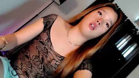 Iam Alex online show from 12.22.25