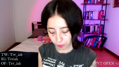 Snapshot of _trriak_ chatting on 01.15.25 luna online show from 01.15.25