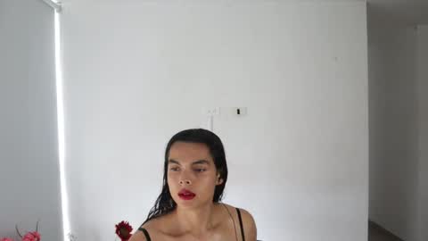 Snapshot of _vahos chatting on 02.14.25 Anastasia Vahos online show from 02.14.25