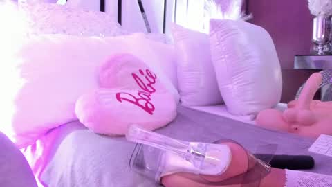 Snapshot of _valeria___ chatting on 02.07.25 valeria jade online show from 02.07.25