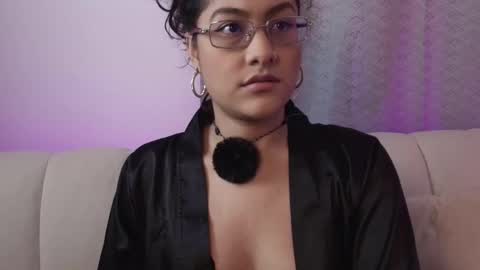 _velka_ online show from 12.19.25